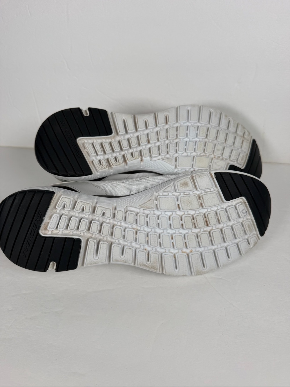 Skechers Air-Cooled Memory Foam Athletic Sneakers Women’s 9 Off White Pink - Picture 8 of 15